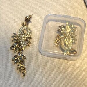 Sparkle Dangle Earring